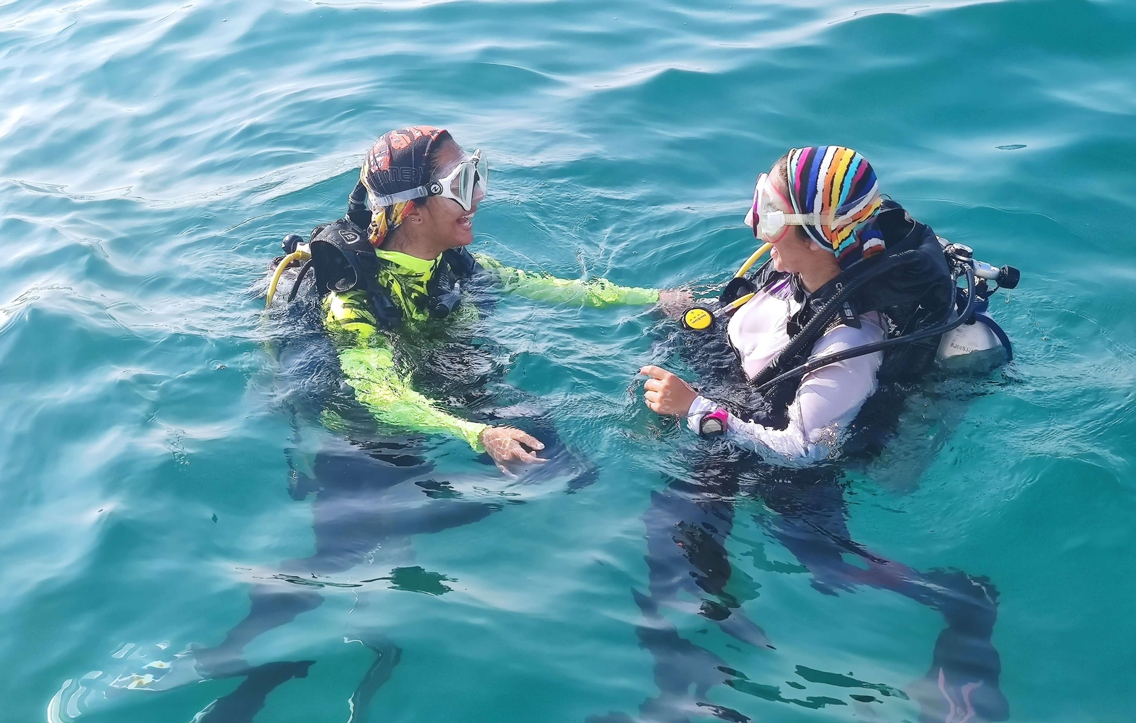 برگزاری دورهی آموزش غواصی مهر ماه برگزاری دورهی آموزش غواصی مهر ماه