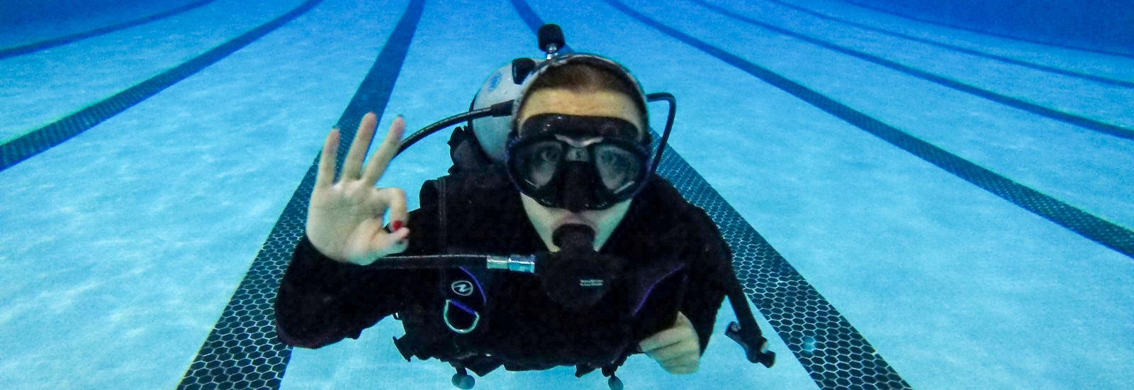 غواصی استخری چیست؟ {صفر تا صد آموزش غواصی استخری} غواصی استخری چیست؟ {صفر تا صد آموزش غواصی استخری}