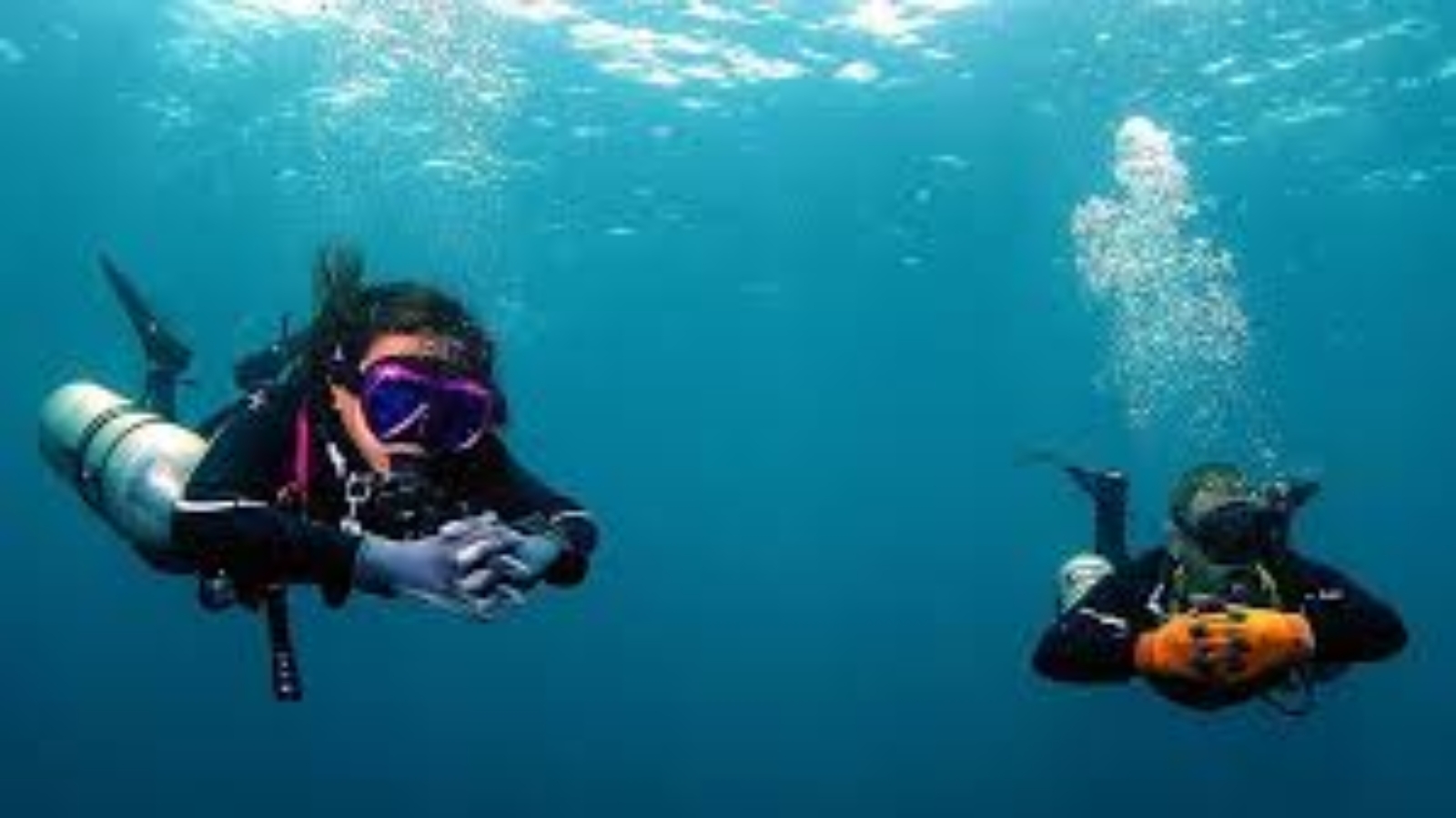 بهترین فصل برای غواصی بهترین فصل برای غواصی