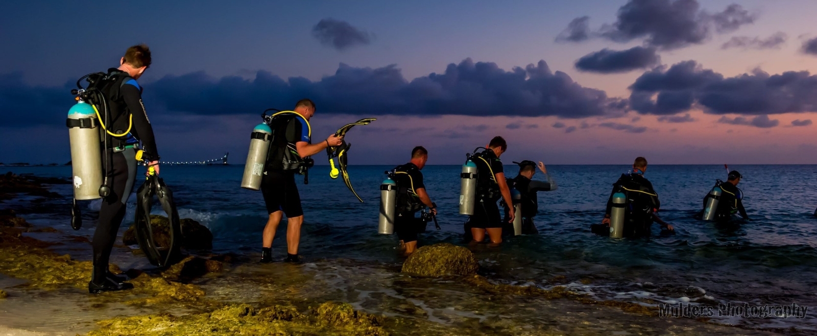 لذتها و چالشها در غواصی شب لذتها و چالشها در غواصی شب